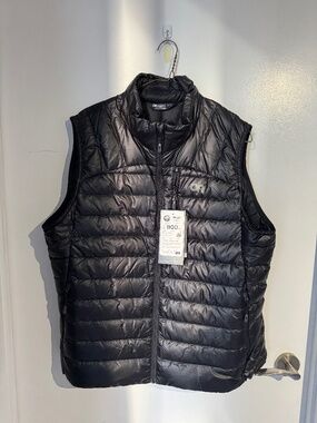 Outdoor Research - Women's Helium down vest